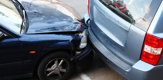 La Mejor Oficina Legal de Abogados Expertos en Accidentes de Carros Cercas de Mí en Pico Rivera California